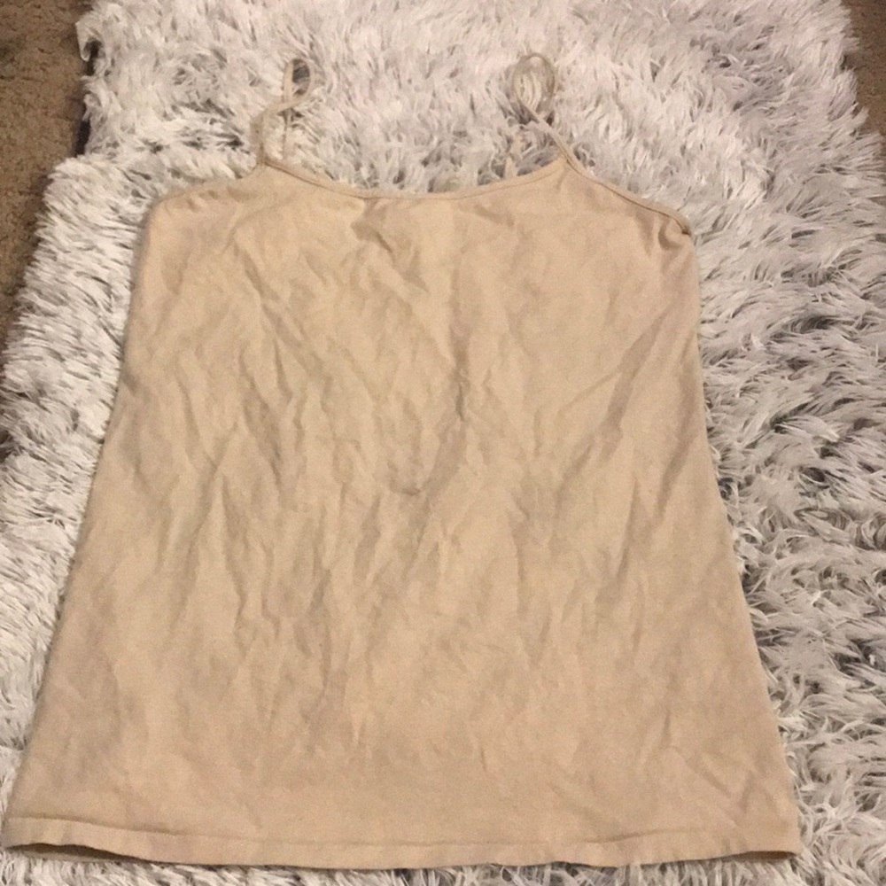 Tan tank top🤍🤎